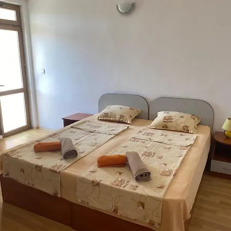 Atanasov 1 3* Приморско