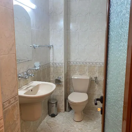 Atanasov 1 Къща за гости