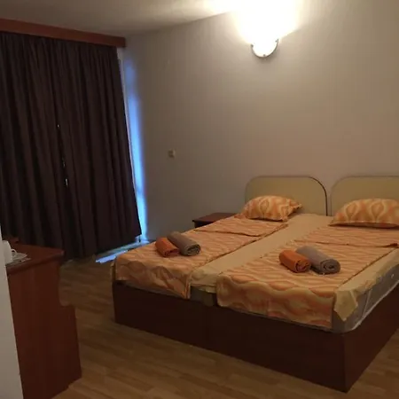 Atanasov 1 Къща за гости
